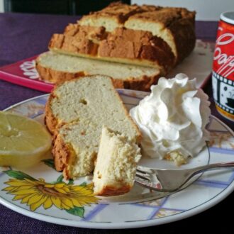 Ricotta-Zitronen-Kuchen low carb & glutenfrei