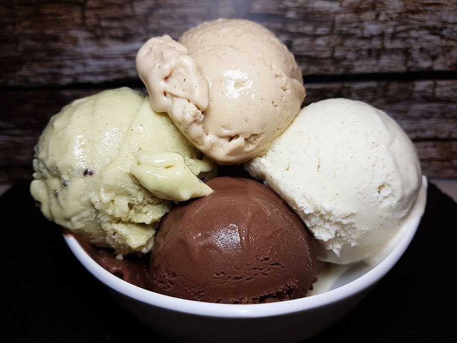 Eiscreme low-carb keto zuckerfrei proteineis