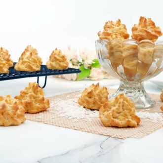 069-01_Weihnachtszauber-KOKOSMAKRONEN-low-carb-glutenfrei-keto-sojafrei-zuckerfrei