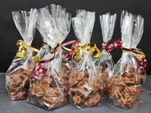 Low-Carb Schoko-Mandel-Berge Schoko-Crossies zuckerfrei keto paleo Weihnachtsgeschenk Selbstgemacht Rezept