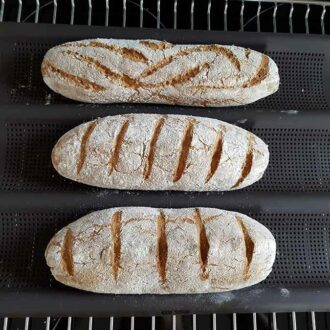 Lurch Flexiform Baguetteform 36x28,5cm 3fach braun mit feinmaschiger Netzstruktur