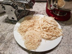 https://staging4.lowcarb-glutenfrei.com/anleitung-low-carb-pasta-selbermachen-per-hand-ohne-maschine-glutenfrei-rezept/