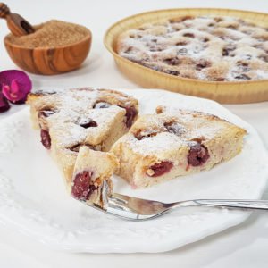 Rezept-Buttermilchkuchen-mit-Kirschen-lowcarb-glutenfrei-zuckerfrei