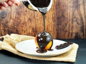 Schokoladenzauber-Schwarze-Sahne-zuckerfrei-low-carb-Schokolade-Pulver-keto-Guss