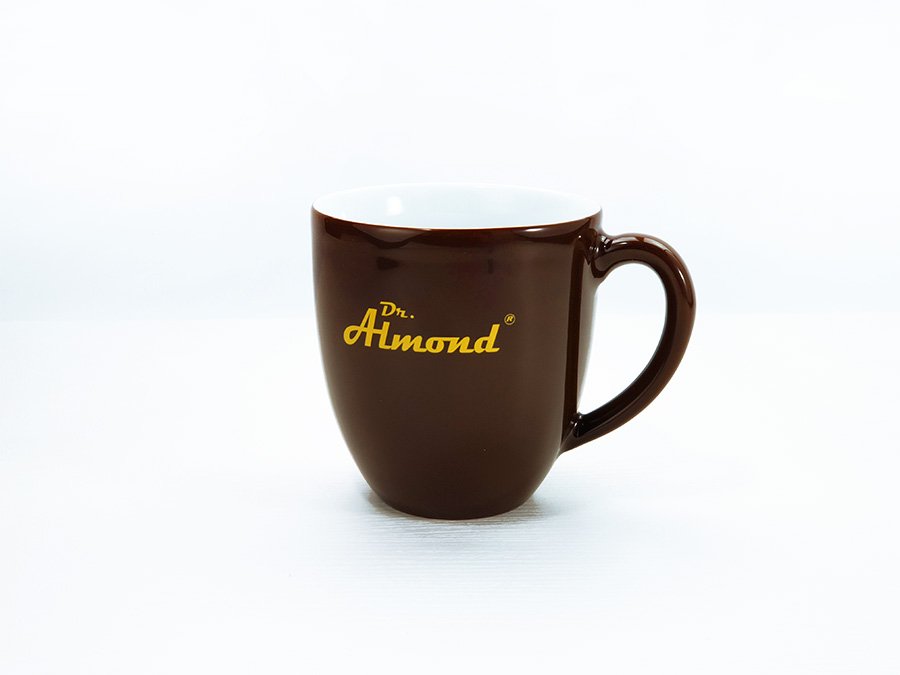 Dr. Almond XXL Tasse 400 ml schokobraun - Extra großer Jumbobecher aus hochwertigem & dickwandigem Porzellan