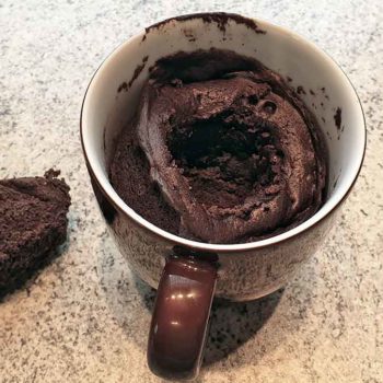 Rezept Tassenkuchen-low-carb-glutenfrei-Brownie-Mug-Cake-zuckerfrei-Schokokuchen