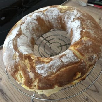 Rezept Fruchtiger Quark-Kranz mit Ananas lowcarb glutenfrei