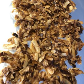 Rezept Kokoskrokant zum Snacken und für Desserts, Schokolade, Eis lowcarb keto