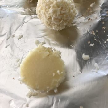 Rezept Kokostrüffel Kokospralinen lowcarb zuckerfrei keto