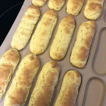 Grundrezept Löffelbiskuit Biskuitstäbchen lowcarb glutenfrei