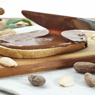Nuketo-Schoko-Mandel-low-carb-Nougat-Aufstrich-Mandel-Nougat-Creme-keto-palmoelfrei-1
