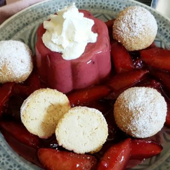 Rezept Quarkknödel aus dem Backrohr mit Zwetschgenpudding an Rotweinzwetschgen lowcarb glutenfrei