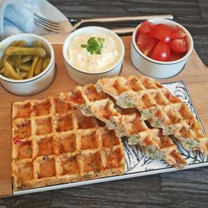 Rezept Broccoli-Speck-Raclette Waffeln lowcarb glutenfrei keto