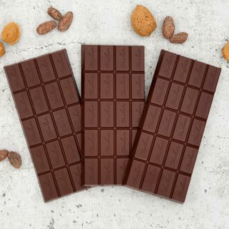 CHOKETO Low Carb & Keto Schokolade ZARTBITTER & MANDEL – 3 Tafeln – handgemacht – ohne Zuckerzusatz