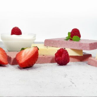 CHOKETO Low Carb & Keto Schokolade MIX-Paket FRUCHTIG & FRISCH – Joghurt-Quark + Erdbeer-Sahne + Himbeer-Joghurt – 3 Tafeln – handgemacht