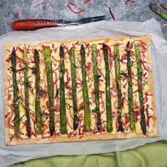 Rezept Spargel Speck Flammkuchen lowcarb keto glutenfrei
