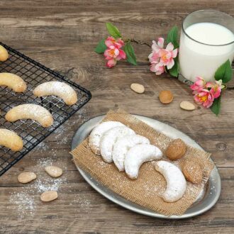 071_Plaetzchenzauber-Backmischung-low-carb-glutenfrei-keto-Vanillekipferl_Kekse_zuckerfrei