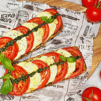 Rezept Überbackenes Caprese Baguette lowcarb keto glutenfrei