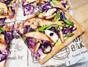 Rezept Rotkraut Birnen Flammkuchen lowcarb glutenfrei