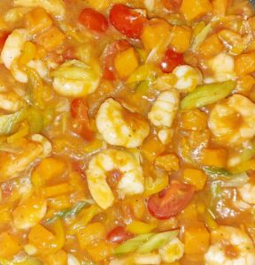 Rezept Kürbissemmelrolle mit Kürbis Garnelenpfanne low-carb keto glutenfrei